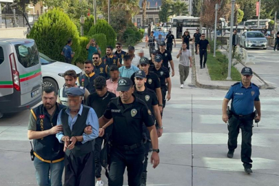 Adıyaman adliyesi önünde muhtarlık kavgası: 30 yaralı, 56 gözaltı