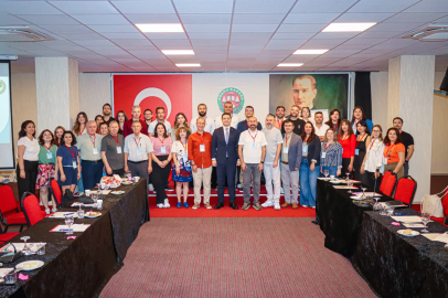 Adana Barosu, staj eğitimcilerine modern öğretim teknikleri eğitimi verdi