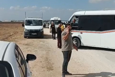 Devlet depremzedeye ev yaptı, belediye yolunu yapamadı