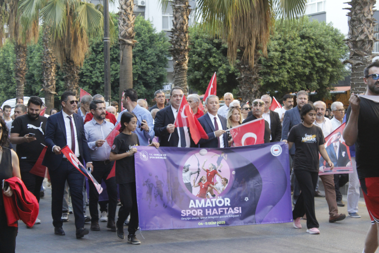 Adana’da Amatör Spor Haftası renkli etkinlikler ile kutlandı