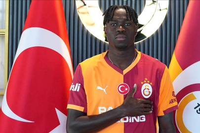 Sıngo'dan Galatasaray'a büyük şok: Sahalardan uzak kalacak!