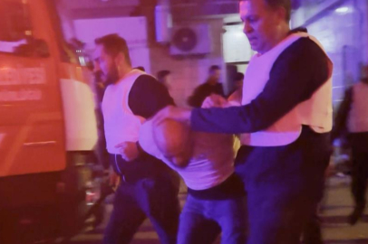 Boşandığını eşini darp edip çocuklarını bıçakla rehin alan şahıs tutuklandı