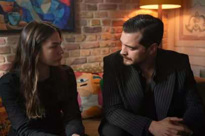 "Eşref Rüya" setinde hayran izdihamı: Çağatay Ulusoy zor anlar yaşadı