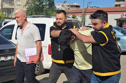 Hırsızlık anları kamerada: Parası bitince iş yeri soyan şüpheli tutuklandı