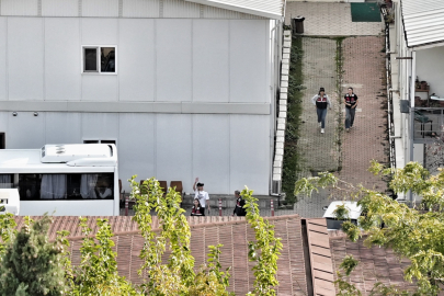 İrem Derici nişan gününde Adli Tıp Kurumu'nda böyle görüntülendi