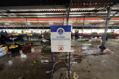 Mersin’de müşteriye kötü davranan pazarcıya 15 gün tezgah kapatma cezası