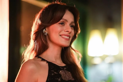 Özge Özpirinççi Kimdir? Kaç yaşında, nereli? Uyuşturucu operasyonunda neden gözaltına alındı?