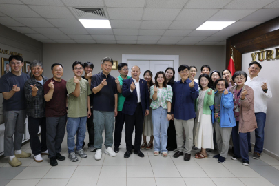 Güney Koreli doktor heyeti Yüreğir’de sosyal sorumluluk etkinliği gerçekleştirdi