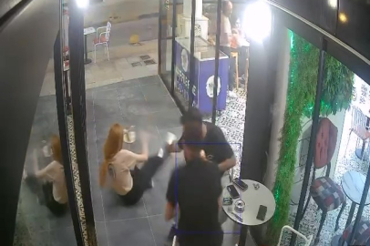 Hatay'da bu işyerinde kimse kapıyı görmüyor! Çarpan çarpana