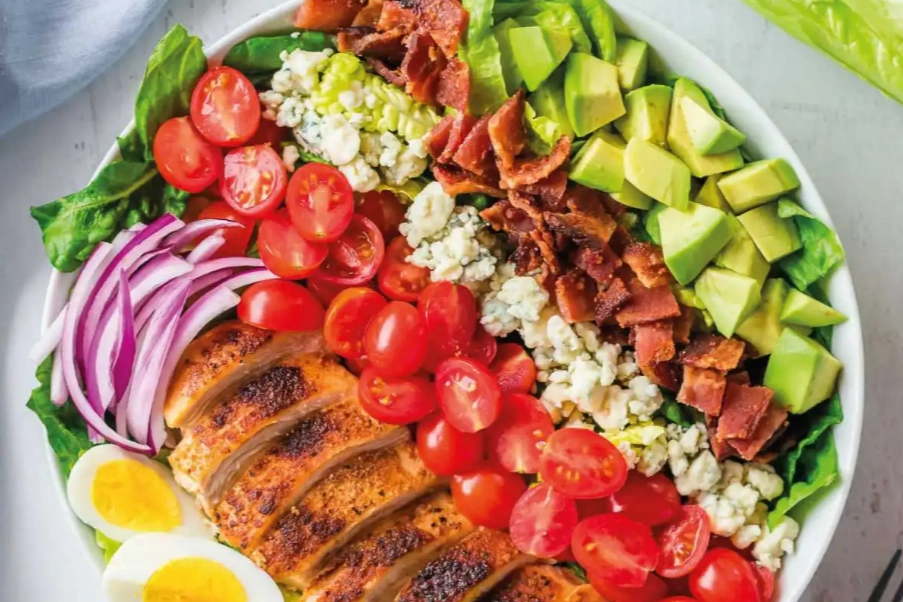 Salata Tutkunları İçin Dünya Turuna Çıkıyoruz