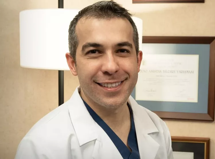 Yasemin Ergene’nin yeni aşkı ortaya çıktı iddiası! Kalbini ünlü estetik cerraha kaptırdı 2