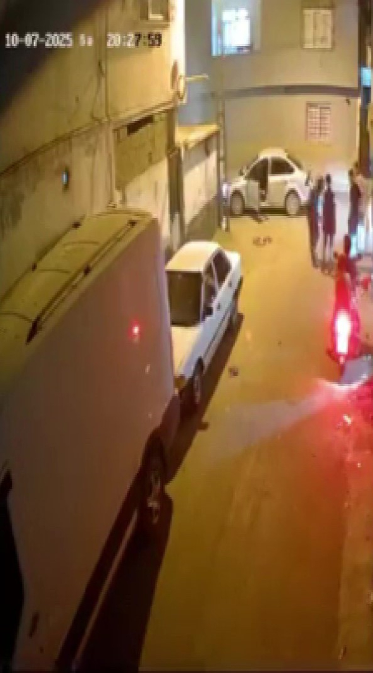 Adana'da çakarlı sahte polisten şok savunma Beni vuracaklarını düşündüğüm için kendime polis süsü verdim 2