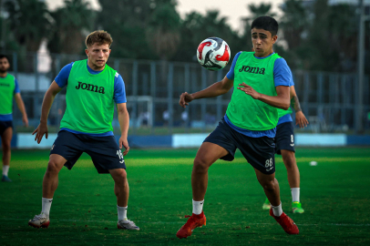 Adana Demirspor, Sakaryaspor maçına moral arayışıyla hazırlanıyor