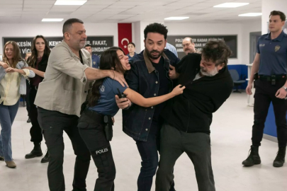 Arka Sokaklar 722. Bölüm izle: Ali eski eşiyle karşı karşıya! Hüsnü'nün akıbeti merak konusu olsu