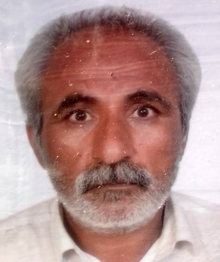 Afgan madencinin cesedinin yanmış 