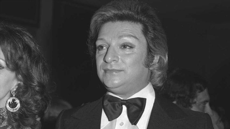 zeki müren