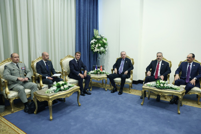 Erdoğan, Şarm el-Şeyh Barış Zirvesi’nde dünya liderleriyle bir araya geldi