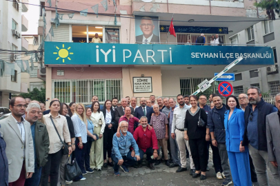İYİ Parti Seyhan İlçe Başkanı  Tarkan Kanat Arıkoğlu güven tazeledi