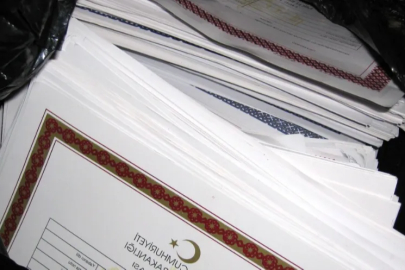 Sahte diploma ve ehliyet davasında tahliye edilen 5 sanık yeniden tutuklandı