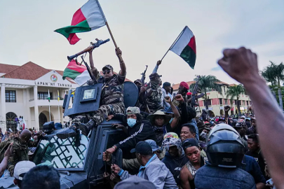 Elektrik ve su kesintileri ayaklanmaya dönüştü! Madagaskar’da neler oluyor? Z kuşağı protestosu!
