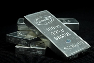 Gümüş ons fiyatı rekor kırdı: Gram gümüş 68 TL’yi aştı