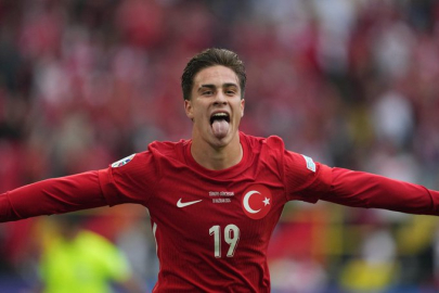 A Milli Futbol Takımı, Kocaeli Stadyumu’nda 1-0 üstünlüğünü sürdürüyor