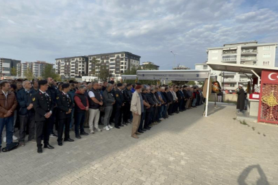 Komşu kavgasında vurularak öldürülen emekli astsubay son yolculuğuna uğurlandı