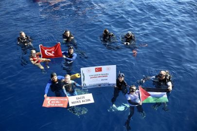 Şahika Ercümen’den Gazze için 107 metrelik tarihi dalış