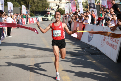17. Uluslararası Tarsus Yarı Maratonu’nda Türk atletler fırtına gibi esti