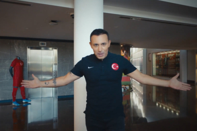 Mustafa Sandal İngiltere’den ömürlük vize