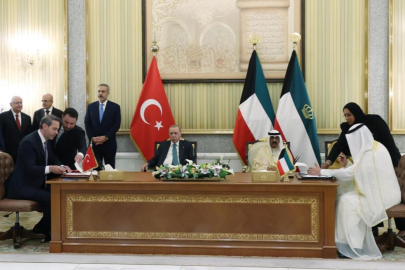 Bakan Bayraktar: Türkiye ile Kuveyt arasında enerji iş birliği anlaşması