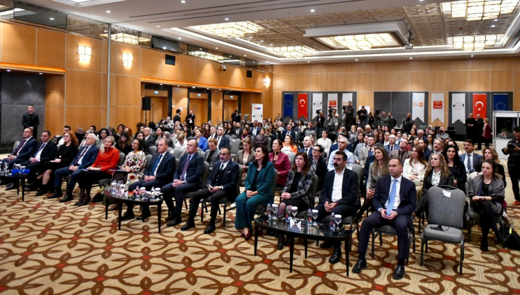 UNFPA ve AB Destekli projede 25 belediyede kadın eşitliği hedefleniyor