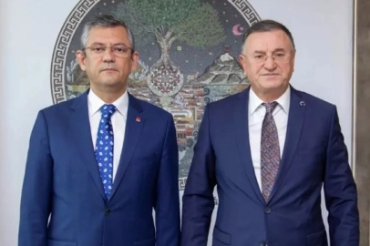 Lütfü Savaş’tan Özgür Özel hakkında suç duyurusu