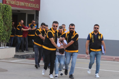 Adana’da silahlı şebeke çökertildi: 4 tutuklama