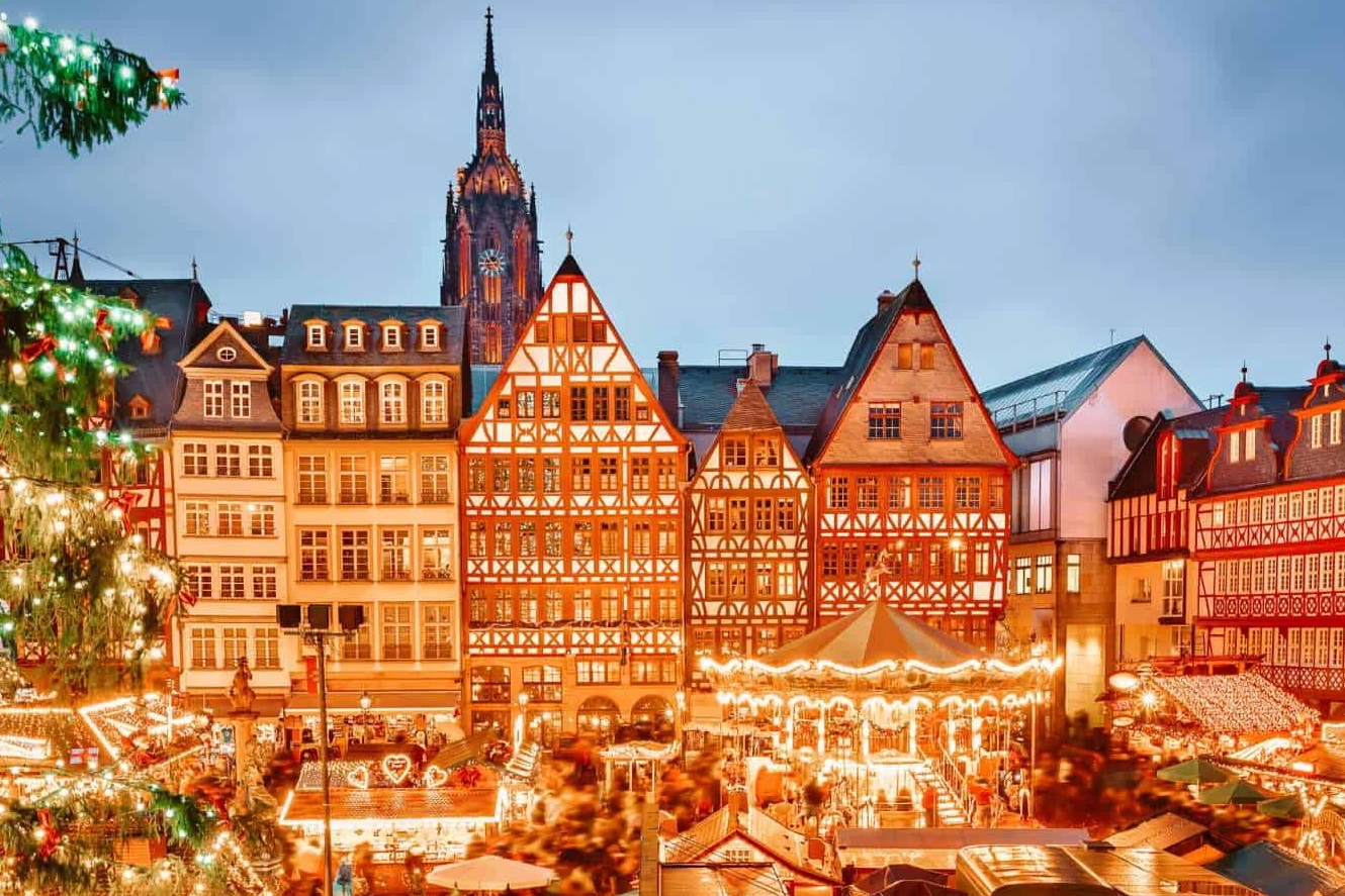 Avrupa’da Noel Coşkusu Başlıyor: 2025 Noel Pazarları Açılış Tarihleri Belli Oldu