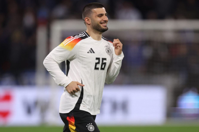 Futbolcu Deniz Undav kimdir? Almanya doğumlu Kürt forvetin Milli Takım tercihi gündemde