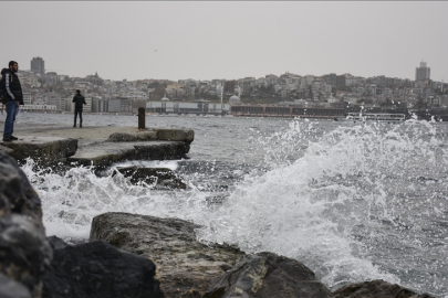 Meteoroloji’den son dakika uyarısı: Marmara ve Batı Karadeniz’de kuvvetli sağanak! İşte uyarı verilen iller