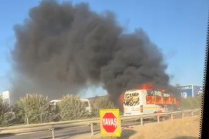 Öğrenci servisinin çarptığı motosikletli feci şekilde hayatını kaybetti