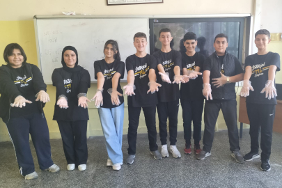 Seyhan İstiklal Anadolu Lisesi’nde “Sınıfımız Hep Temiz” projesi, öğrencilerde farkındalık yaratıyor başlıklar