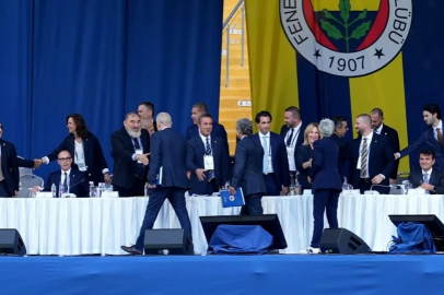 Fenerbahçe’de olağanüstü genel kurul başladı