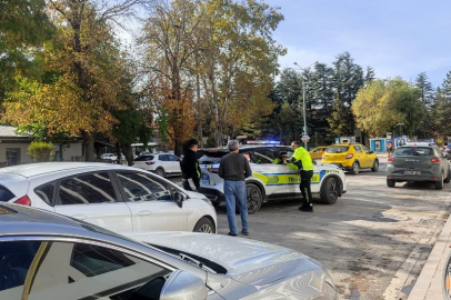 Eskişehir’de akılalmaz olay! Akademisyen baba, aracında otizmli oğlunu dövdü iddiası polisleri harekete geçirdi