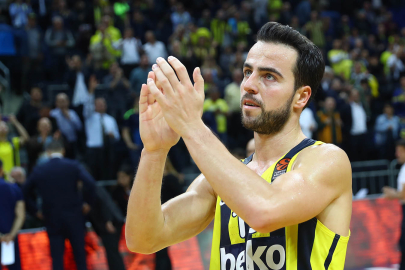 Fenerbahçe Beko kaptanı Melih Mahmutoğlu kimdir, kaç yaşında ve nereli?