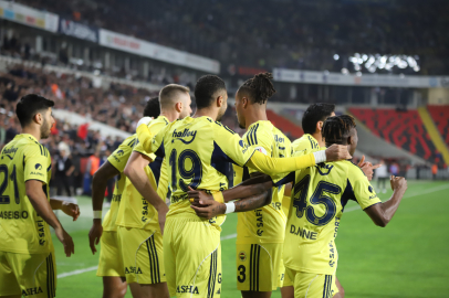Fenerbahçe Gaziantep’te fırtına gibi esti: 4-0