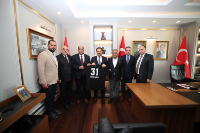 Hatay Valisi Masatlı, Atakaş Hatayspor Yönetimini makamında kabul etti