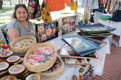 Kadın üreticiler hem gelir elde etti hem yaratıcılığını sergiledi