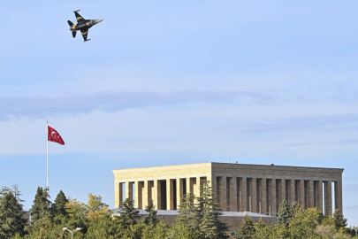 SOLOTÜRK, Cumhuriyet Bayramı’nda Anıtkabir semalarında