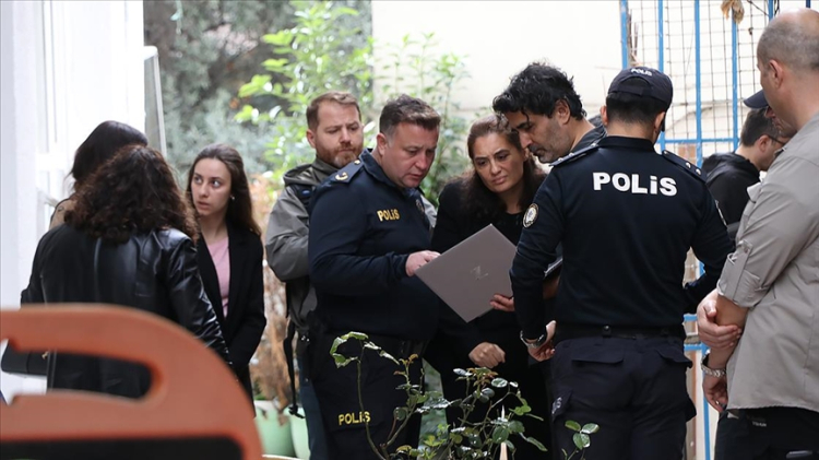 şarkıcı güllü nasıl öldü