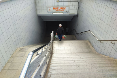 Adana’da metro yetersiz, olanların da yürüyen merdiveni yok!