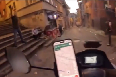 Beyoğlu’nda İspanyol YouTuber’a sokak ortasında saldırı!