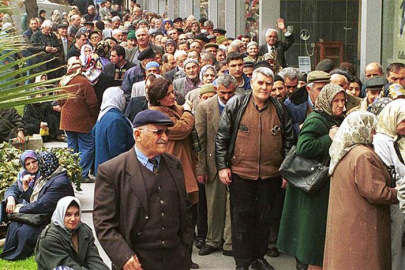 Maaşını taşıyan emekliye 30 bin TL’ye varan nakit ödeme! İşte güncel liste